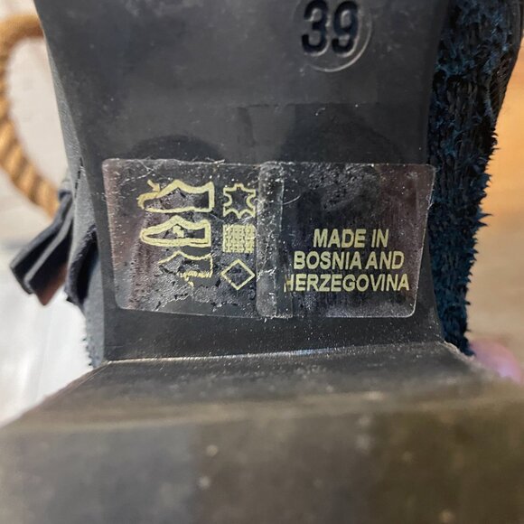 MJUS ankle Booties Like New 39 Leather Gray/Black 8.5 / 9 - Picture 7 of 7